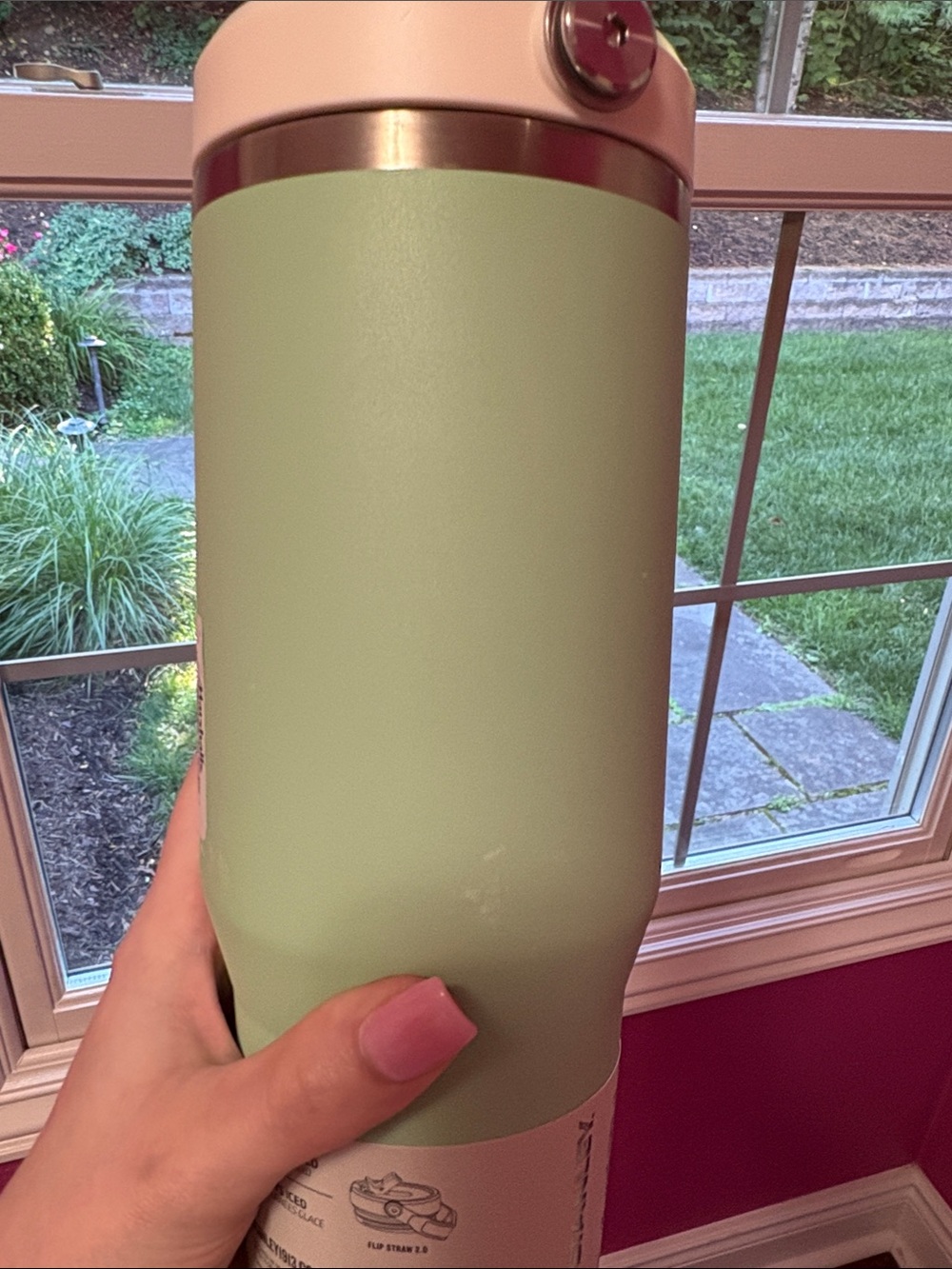Stanley Mint Green Flip Straw Tumbler with Carry Handle 30 oz NWT - Picture 7 of 8